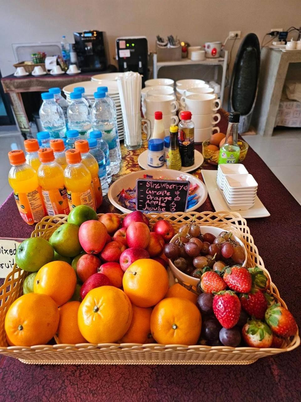 Sawasdee​ Buriram​ Resort エクステリア 写真