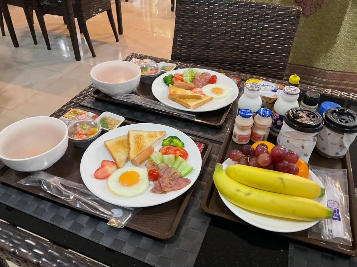 Sawasdee​ Buriram​ Resort エクステリア 写真